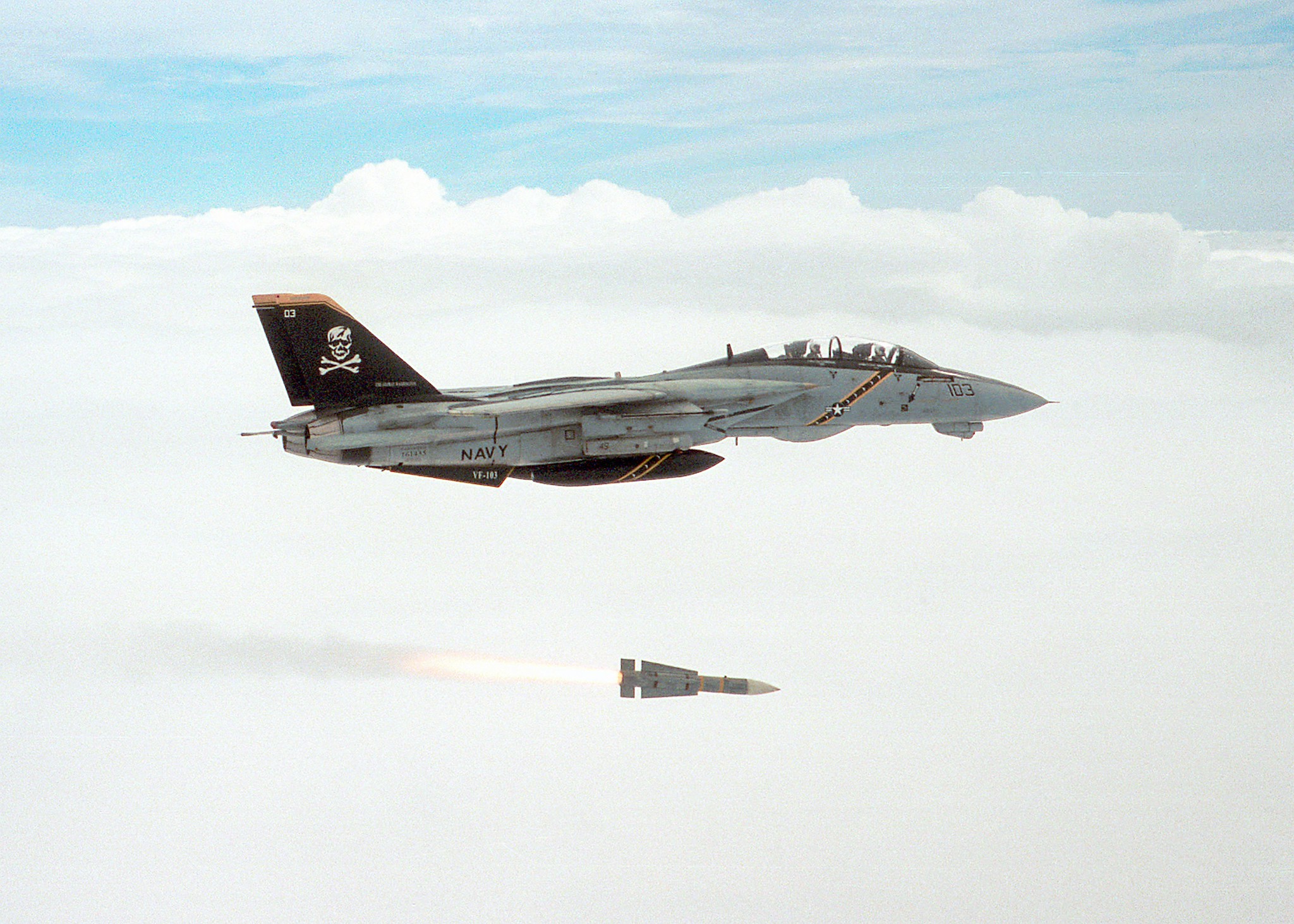 A VF-103 F-14B Tomcat firing an AIM-54 Phoenix missile. (Photo Robert Sullivan (CC BY-NC-SA 2.0))